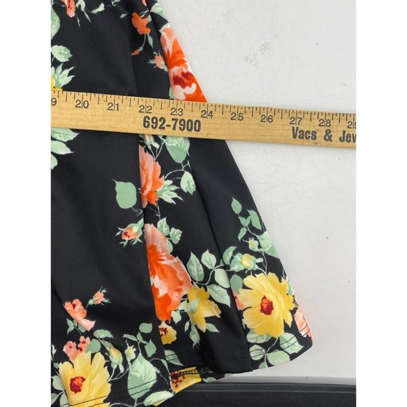 BomBom Women's Short Sleeve Black Floral Stretch A Line Dress Size Small - Picture 10 of 12